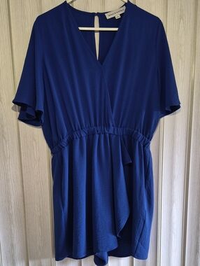Emma & Michele Deep Blue V-Neck Romler